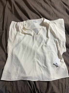 Nine West Ivory Short-Sleeve V-Neck Blouse
